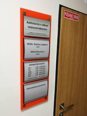 Vymeniteľná info tabuľa s menovkami &quot;Prominent TA1 &quot;